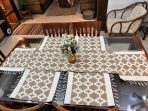 Elegant Table Runner with Mat - Image 2